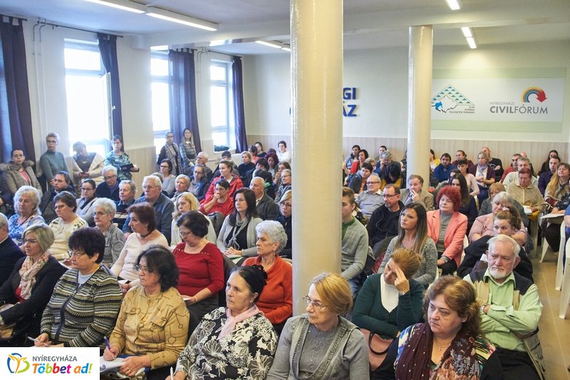 Pályázati tájékoztató önszerveződő közösségeknek