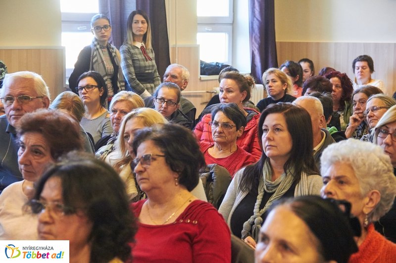 Pályázati tájékoztató önszerveződő közösségeknek