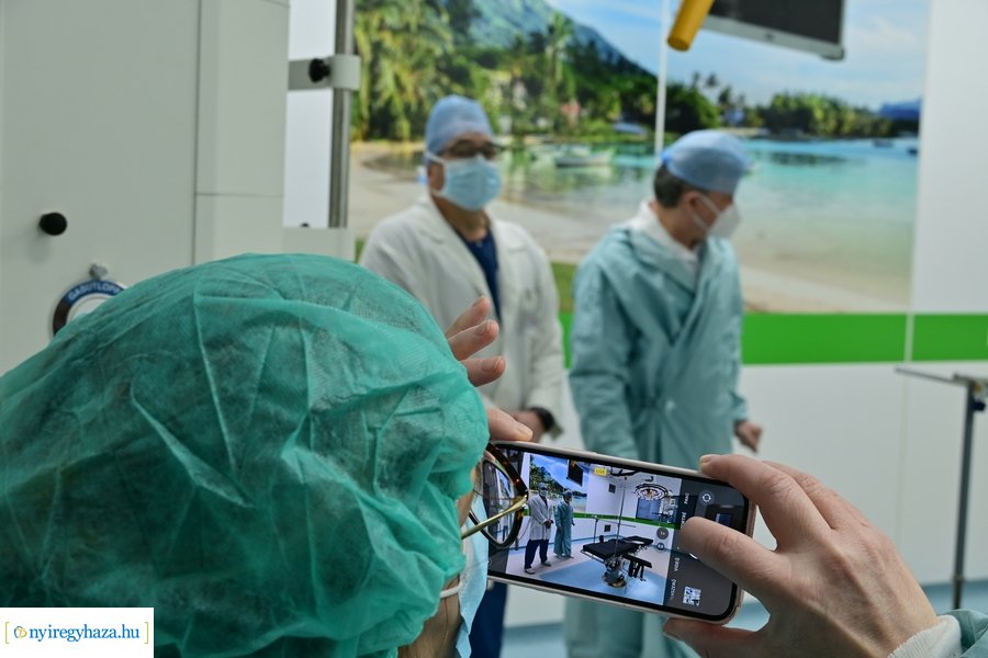 Panelműtők a kórházban