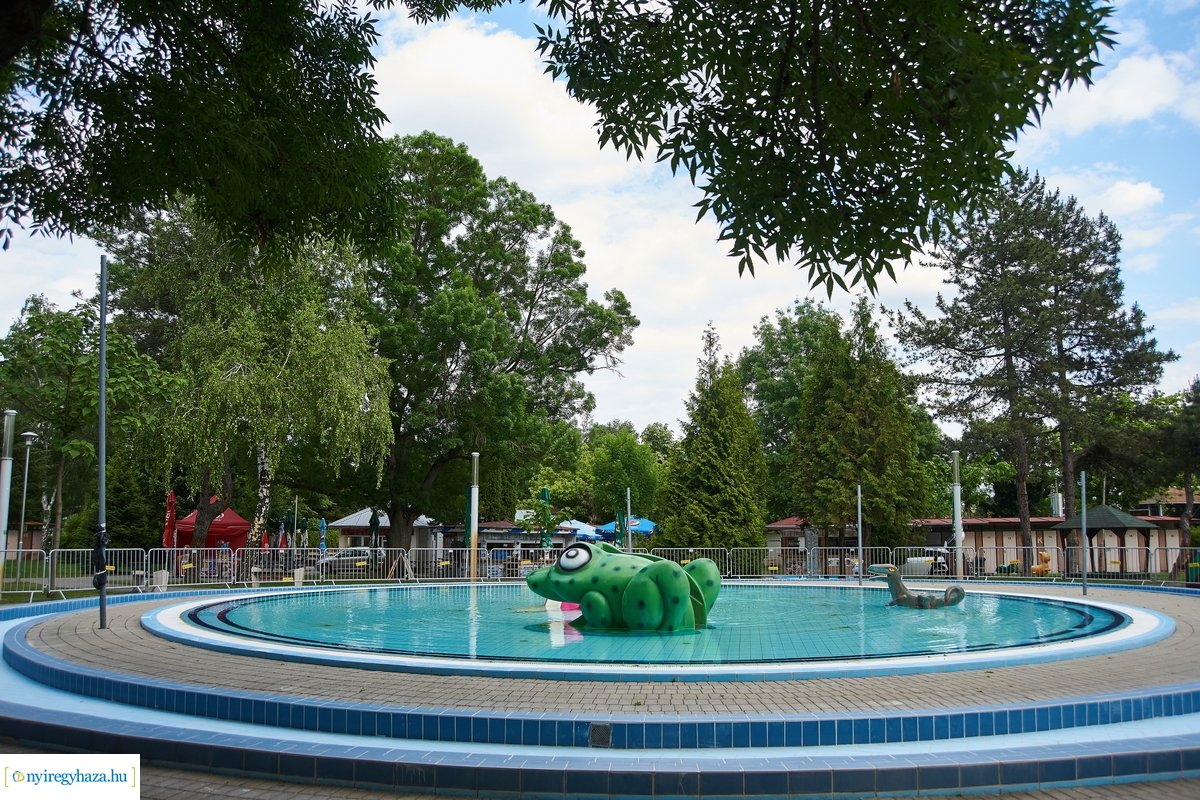 Parkfürdő nyitás beharangozó