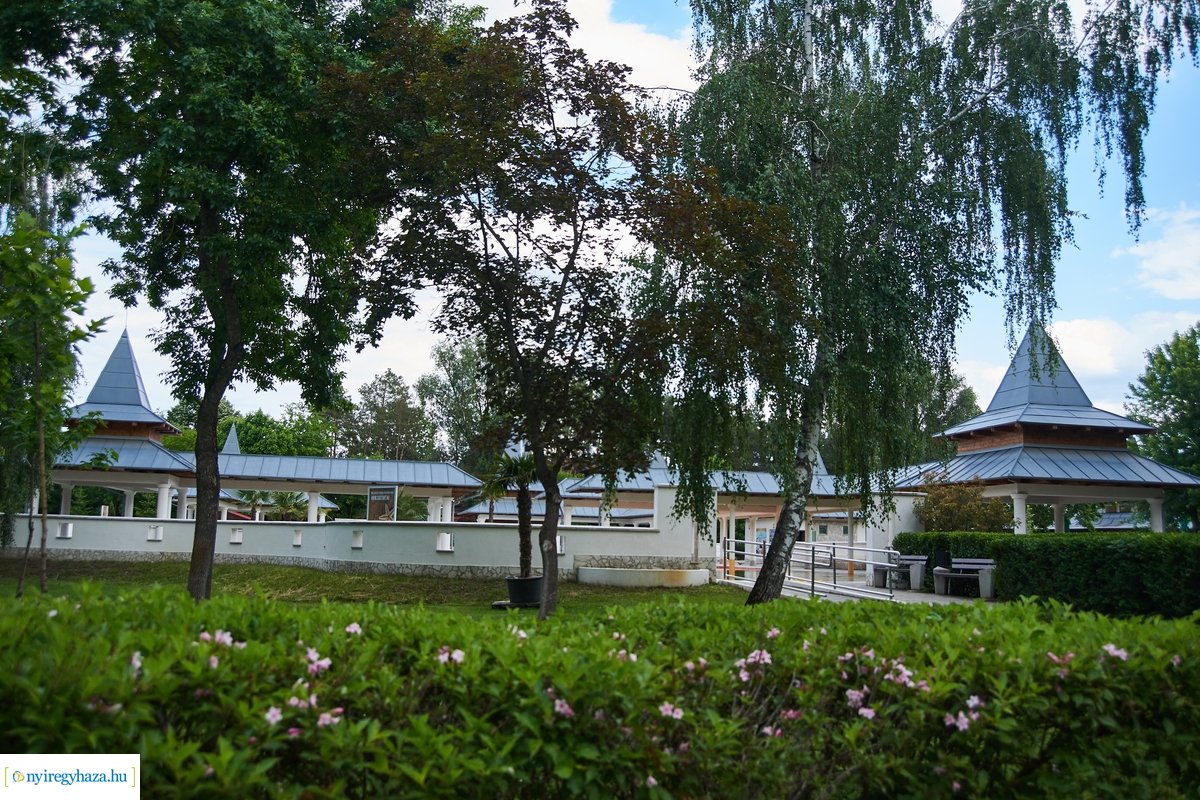 Parkfürdő nyitás beharangozó