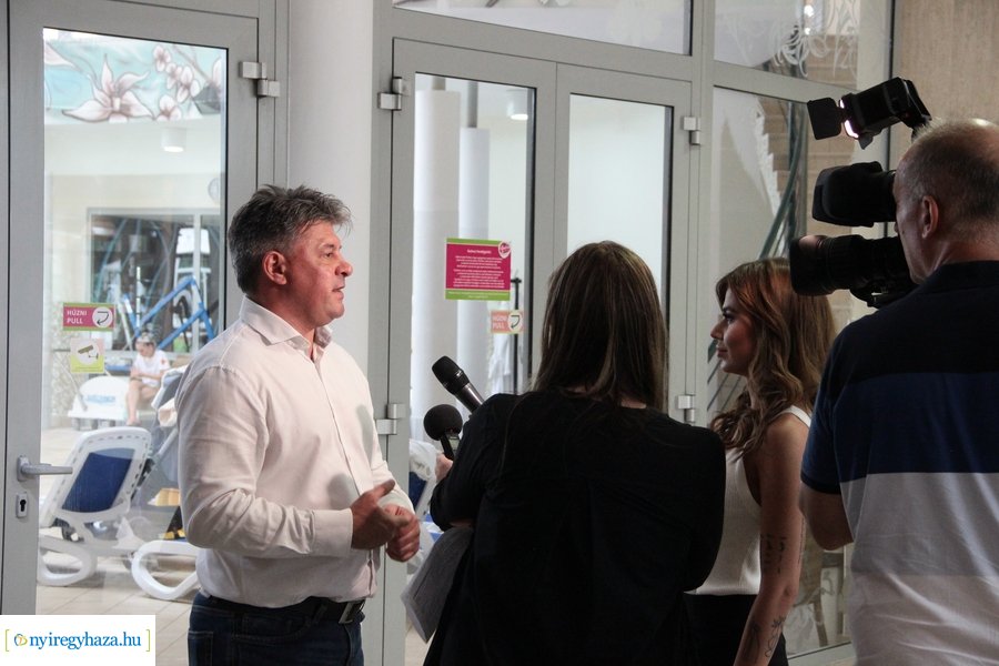 Parkfürdő nyitási időpont beharangozó