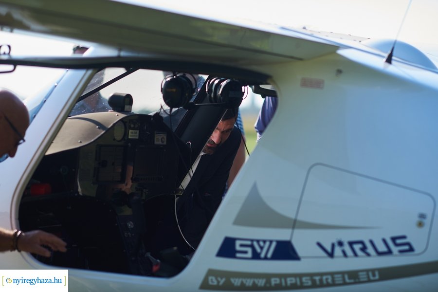 Parlagfű felderítés - sajtótájékoztató