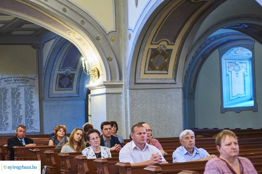 Parókus lelkésziktatás a Nyíregyházi Evangélikus Egyházközségben