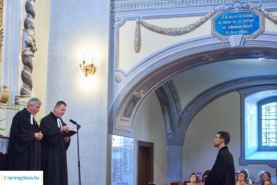 Parókus lelkésziktatás a Nyíregyházi Evangélikus Egyházközségben