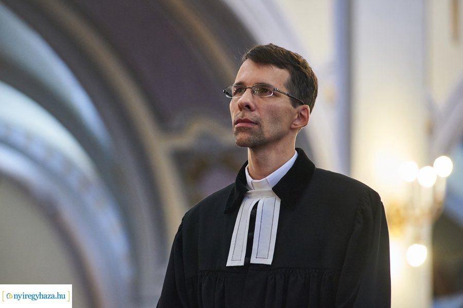 Parókus lelkésziktatás a Nyíregyházi Evangélikus Egyházközségben