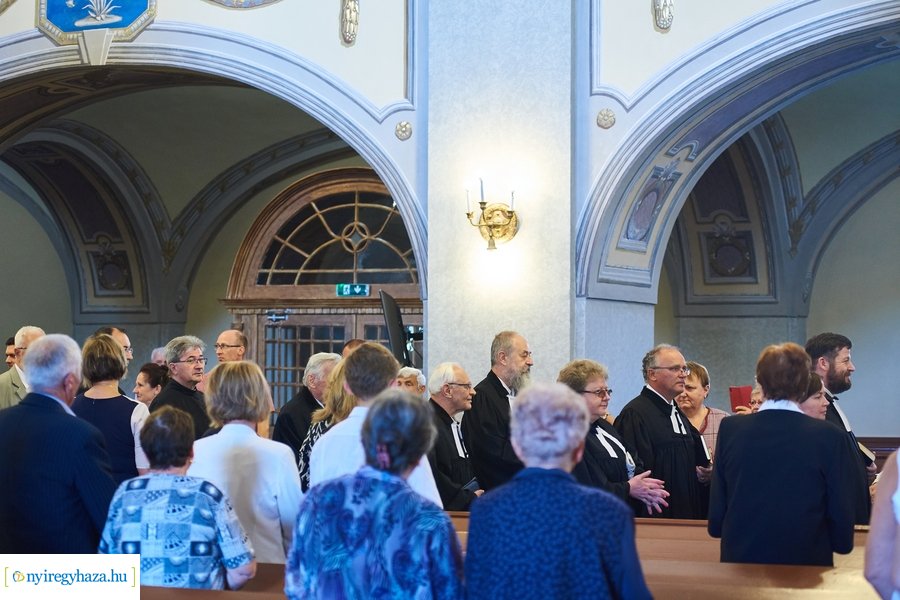 Parókus lelkésziktatás a Nyíregyházi Evangélikus Egyházközségben