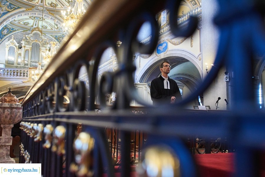 Parókus lelkésziktatás a Nyíregyházi Evangélikus Egyházközségben