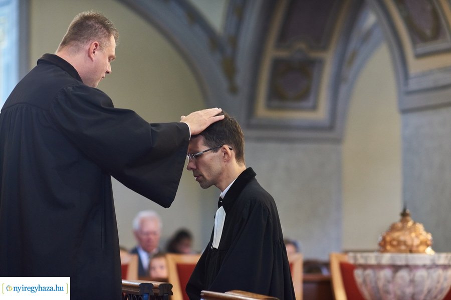 Parókus lelkésziktatás a Nyíregyházi Evangélikus Egyházközségben