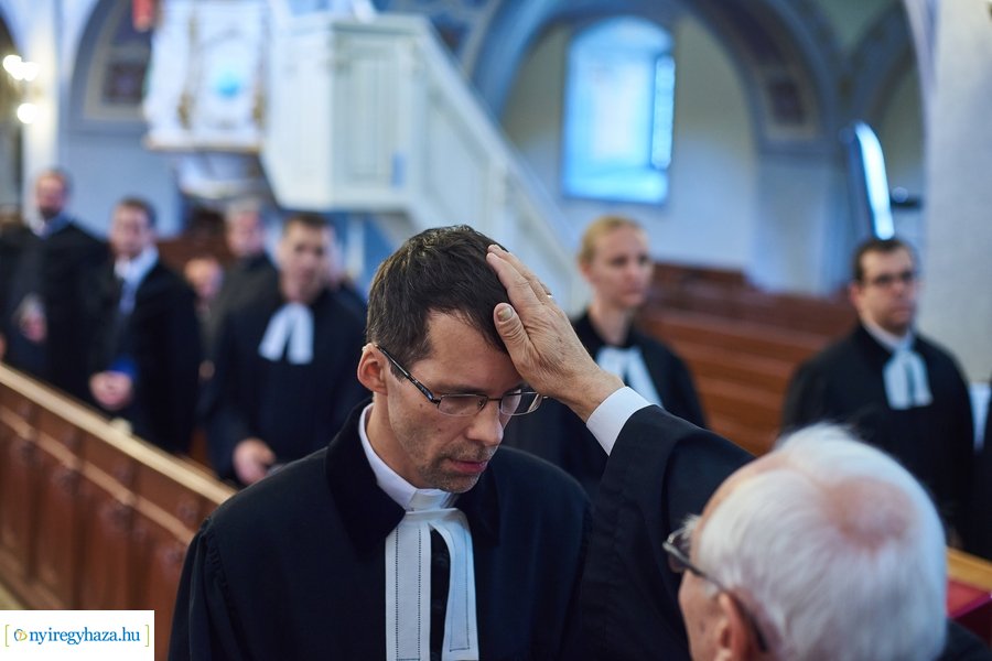 Parókus lelkésziktatás a Nyíregyházi Evangélikus Egyházközségben