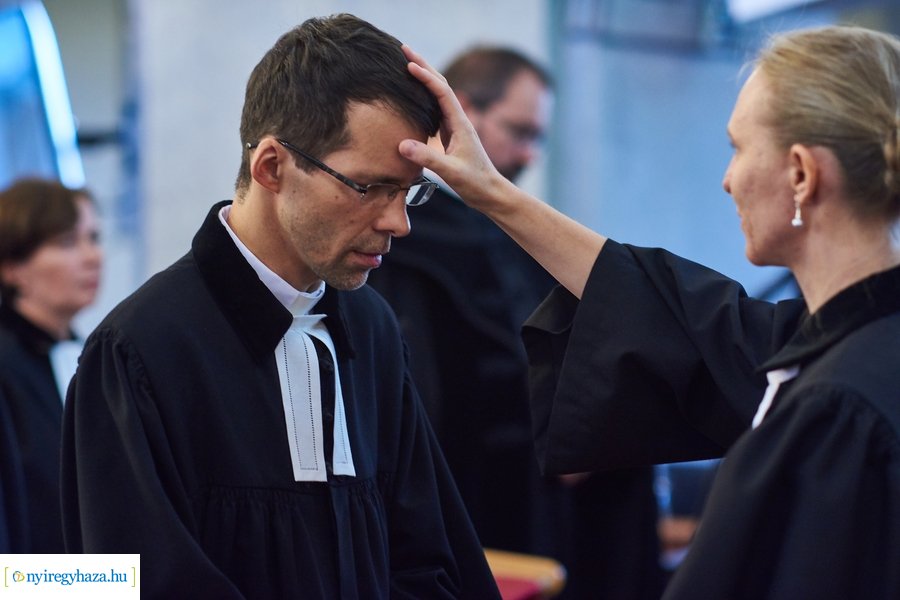 Parókus lelkésziktatás a Nyíregyházi Evangélikus Egyházközségben