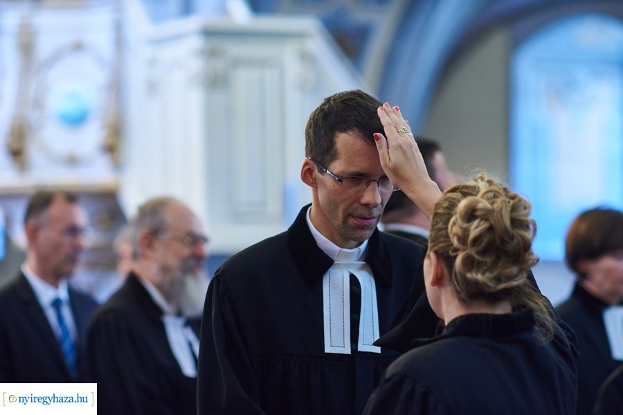 Parókus lelkésziktatás a Nyíregyházi Evangélikus Egyházközségben