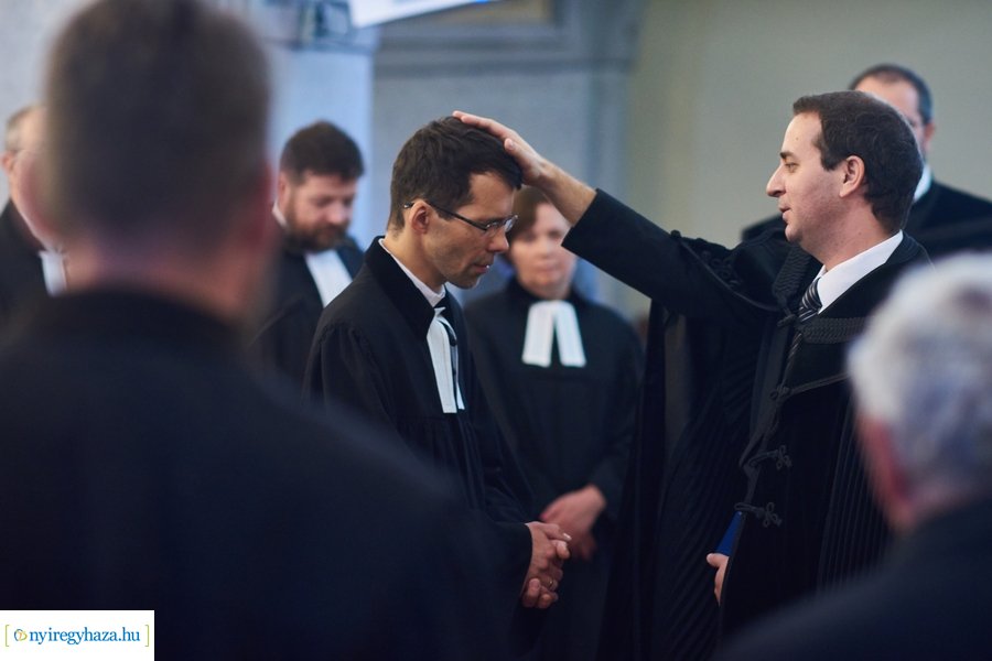 Parókus lelkésziktatás a Nyíregyházi Evangélikus Egyházközségben
