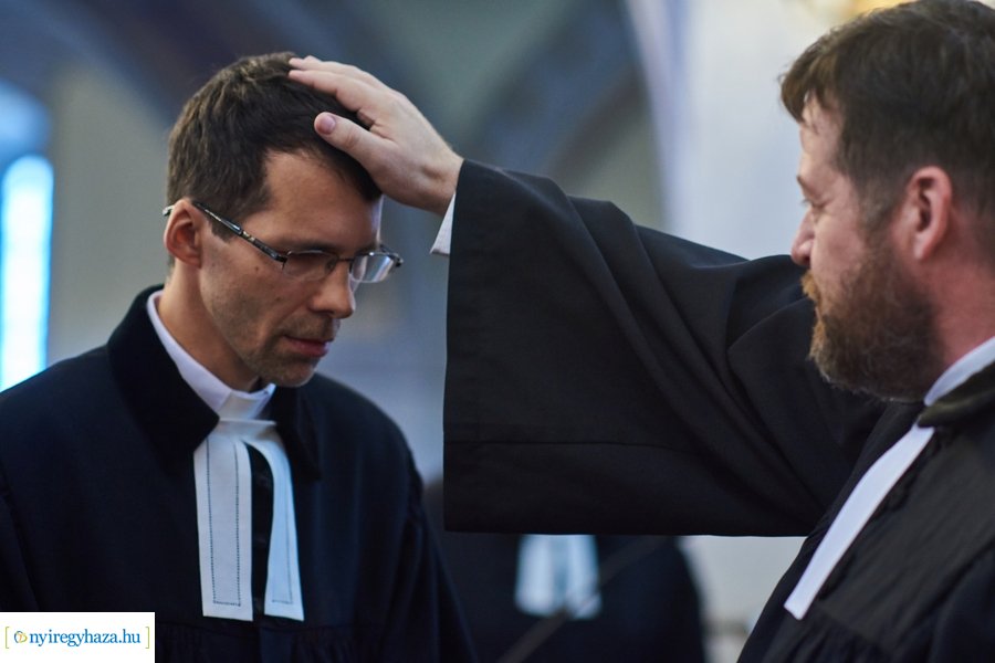 Parókus lelkésziktatás a Nyíregyházi Evangélikus Egyházközségben