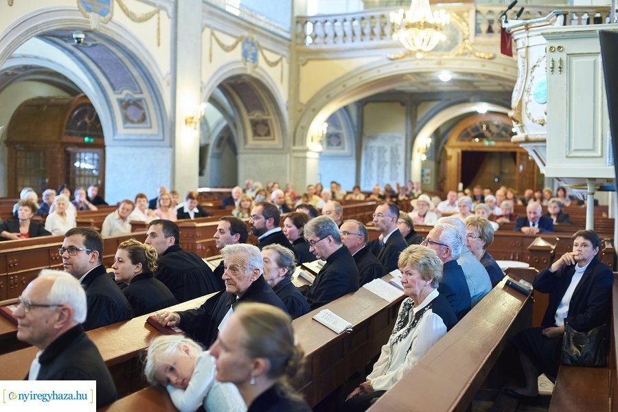 Parókus lelkésziktatás a Nyíregyházi Evangélikus Egyházközségben