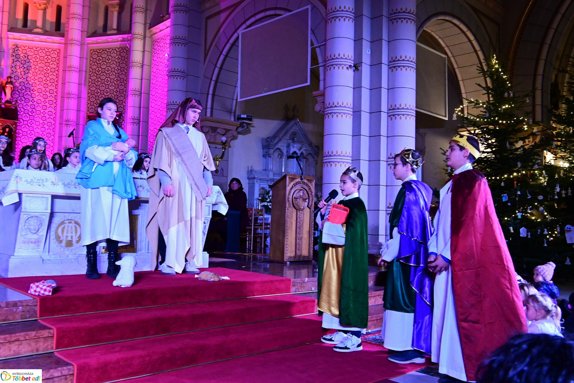 Pásztorjáték a Magyarok Nagyasszonya-társszékesegyházban 2025.