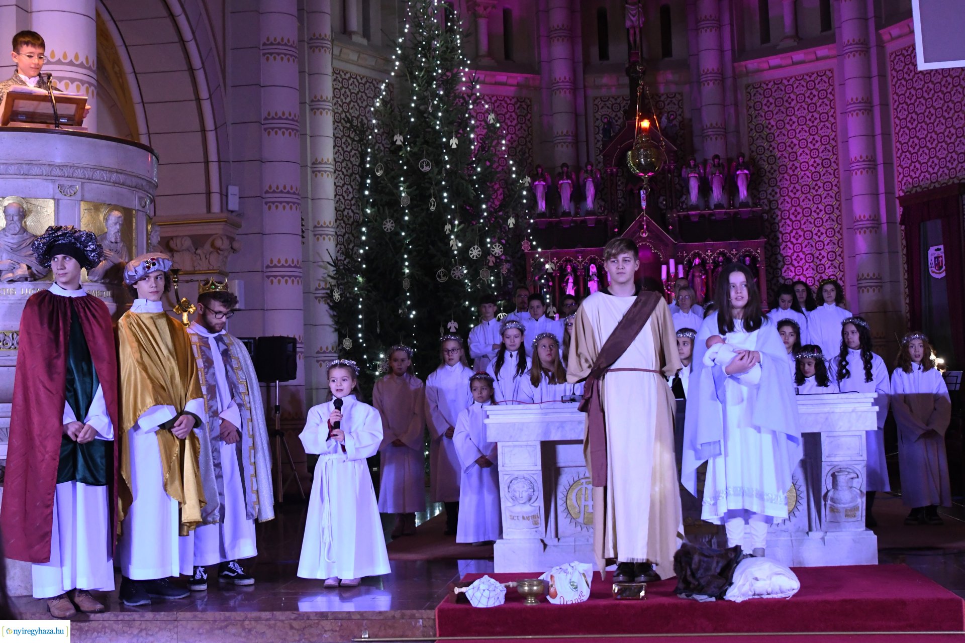 Pásztorjáték a Magyarok Nagyasszonya-társszékesegyházban
