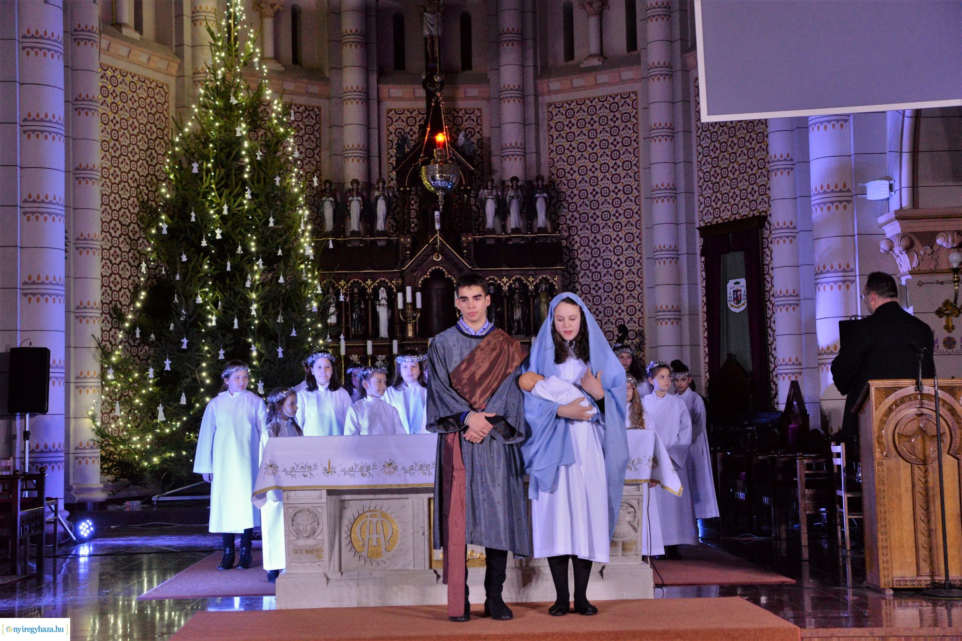 Pásztorjáték a Nyíregyházi  Magyarok Nagyasszonya Társ-székesegyházban