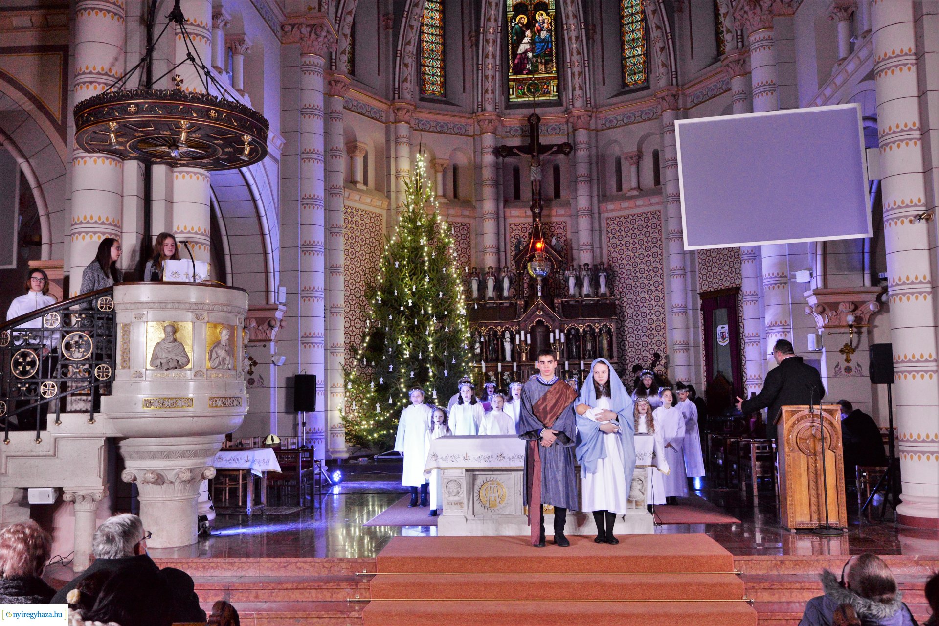 Pásztorjáték a Nyíregyházi  Magyarok Nagyasszonya Társ-székesegyházban
