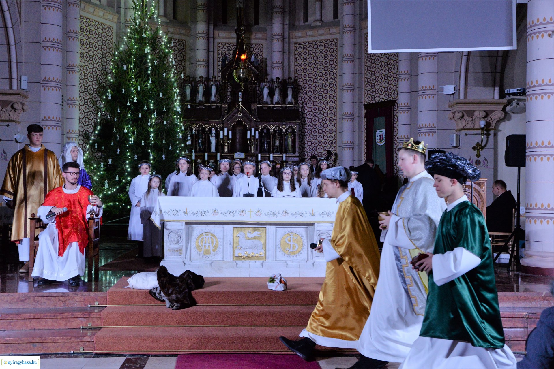 Pásztorjáték a Nyíregyházi  Magyarok Nagyasszonya Társ-székesegyházban