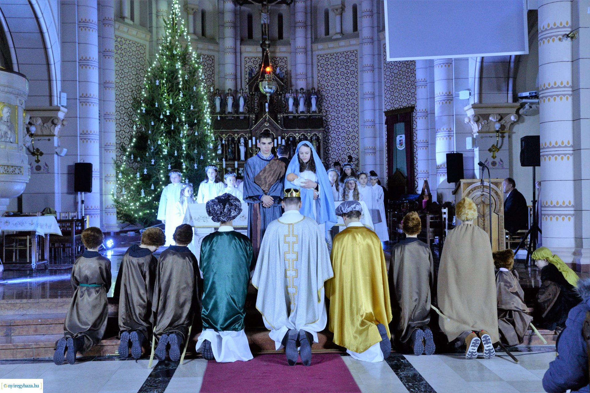 Pásztorjáték a Nyíregyházi  Magyarok Nagyasszonya Társ-székesegyházban