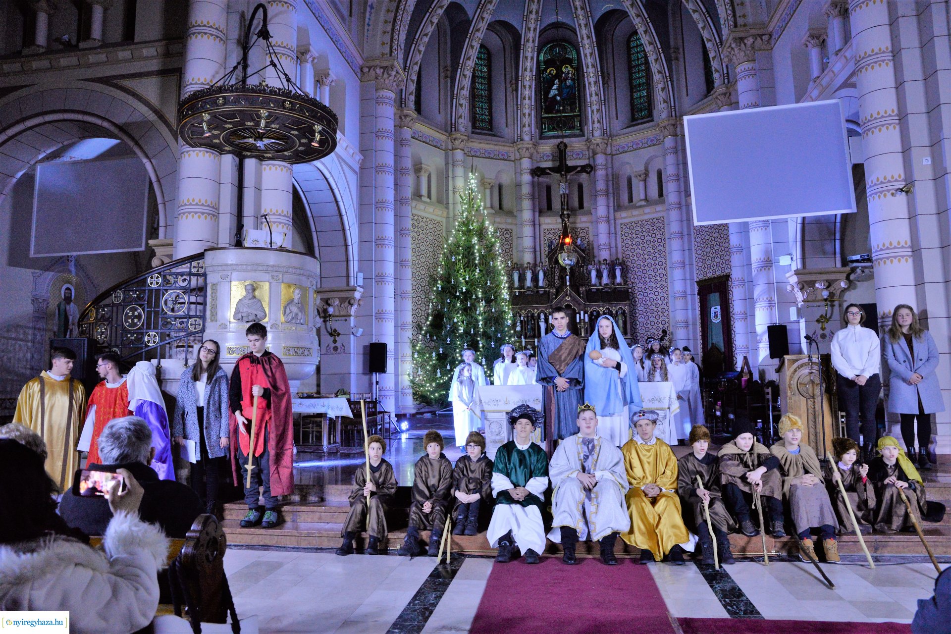 Pásztorjáték a Nyíregyházi  Magyarok Nagyasszonya Társ-székesegyházban