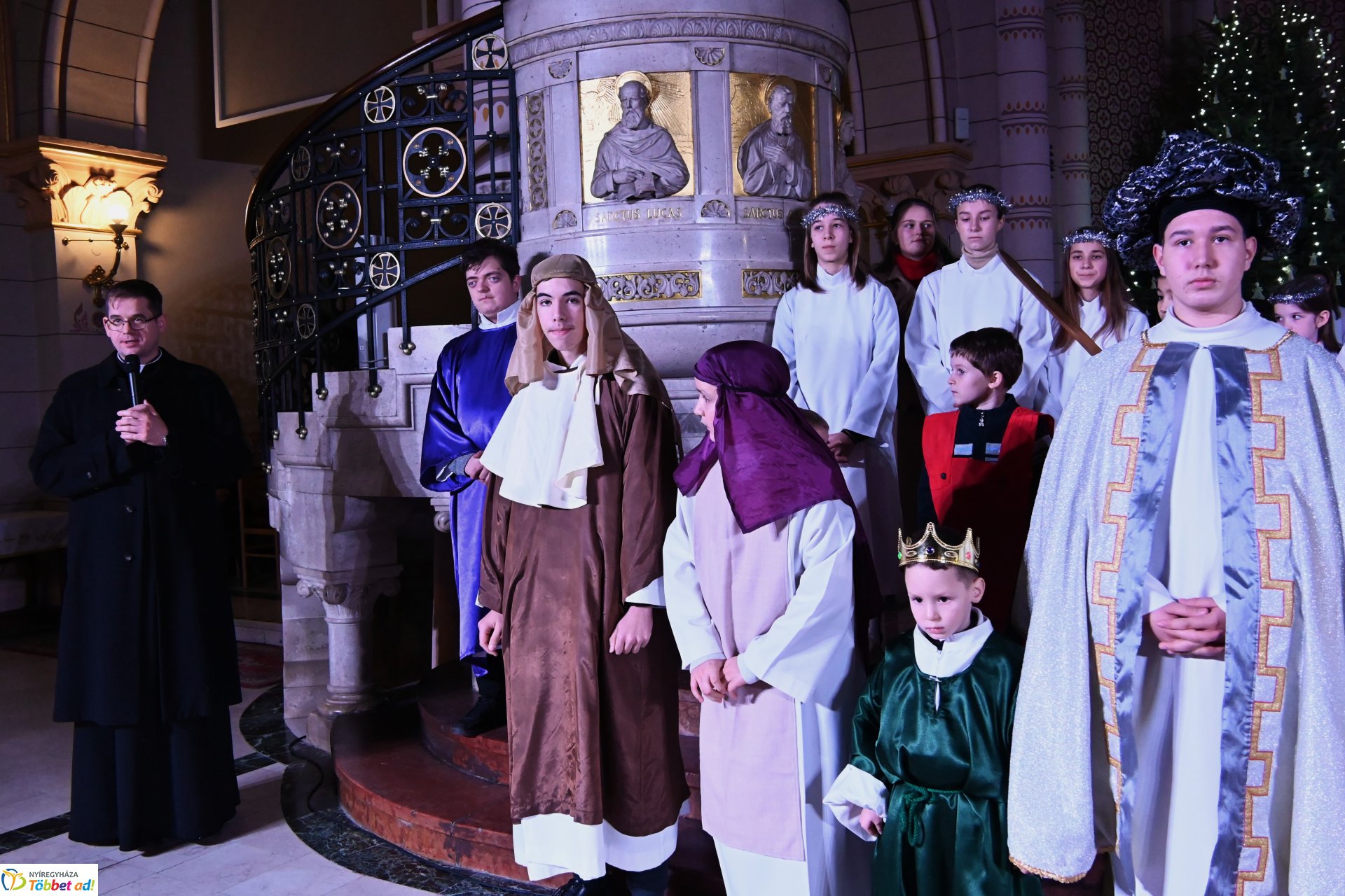 Pásztorjáték a Magyarok Nagyasszonya-társszékesegyház templomában