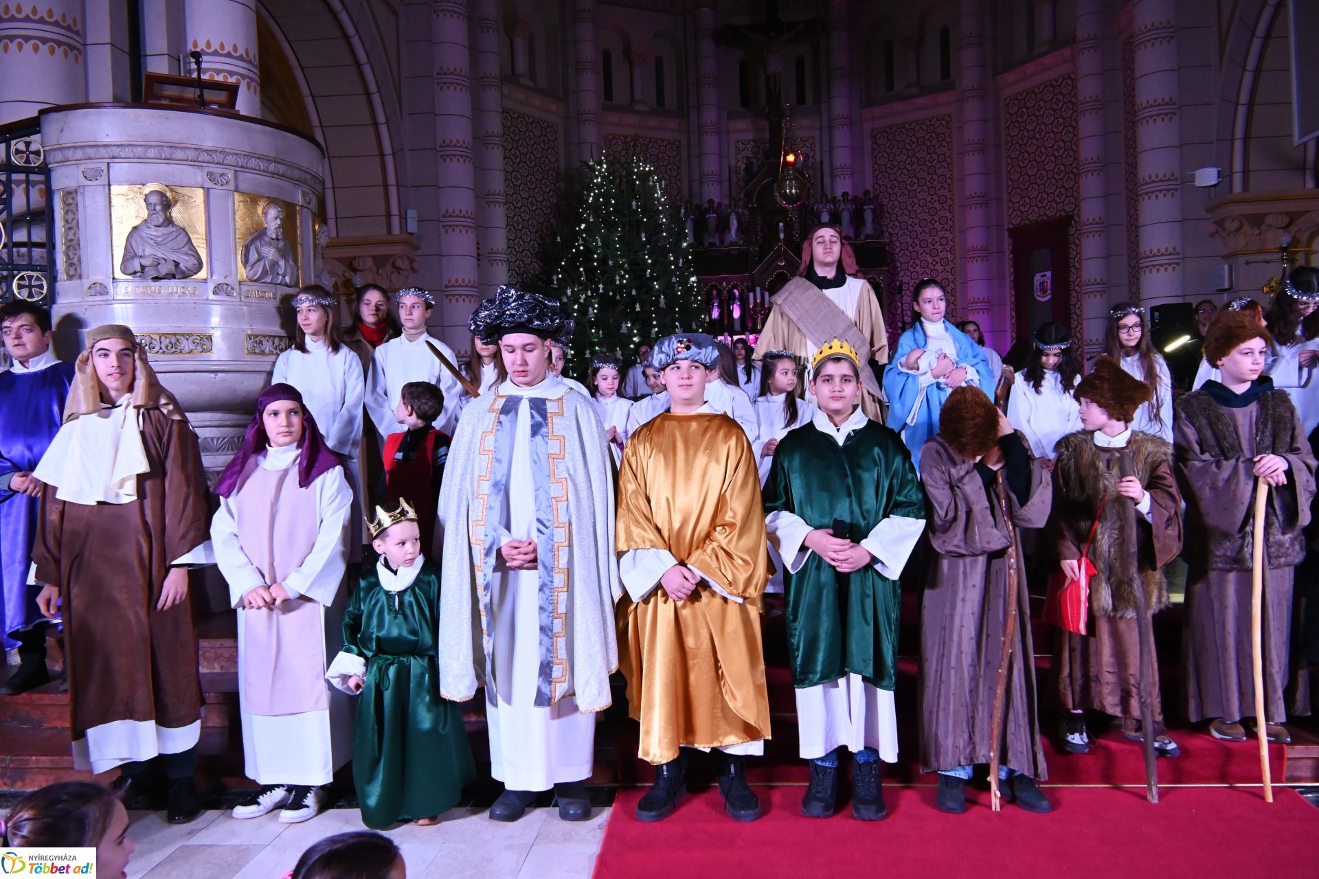 Pásztorjáték a Magyarok Nagyasszonya-társszékesegyház templomában