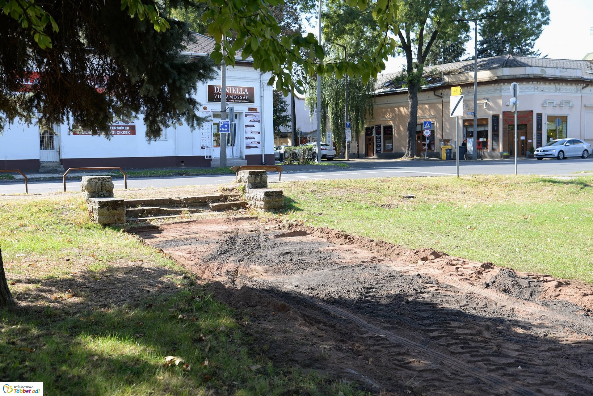 Pazonyi tér felújítás_2018.10.04.