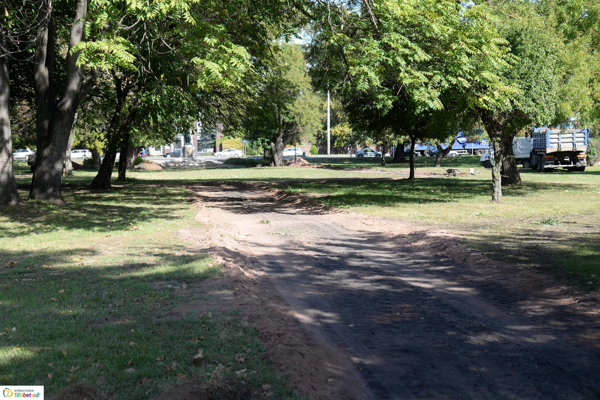 Pazonyi tér felújítás_2018.10.04.