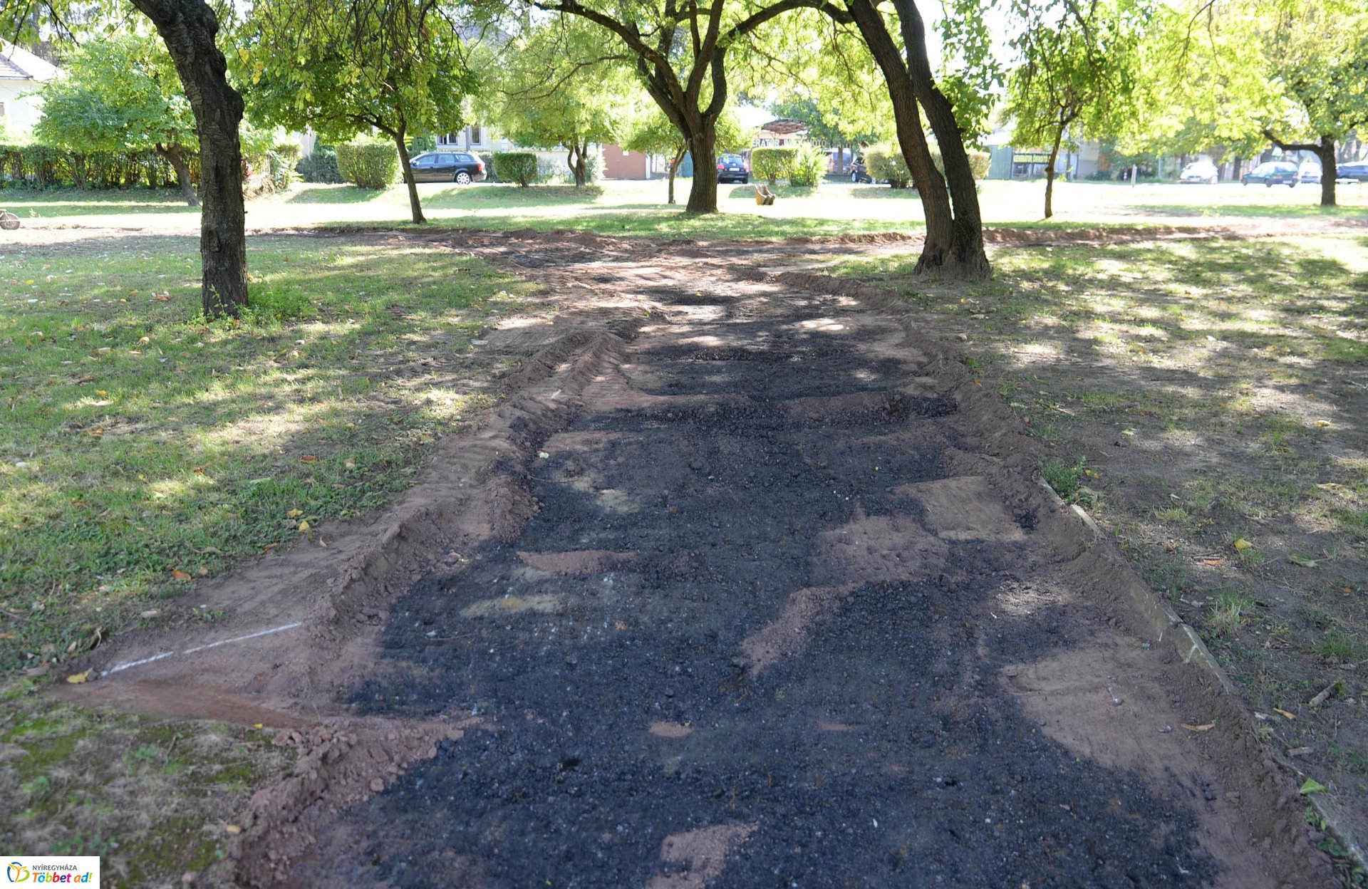 Pazonyi tér felújítás_2018.10.04.