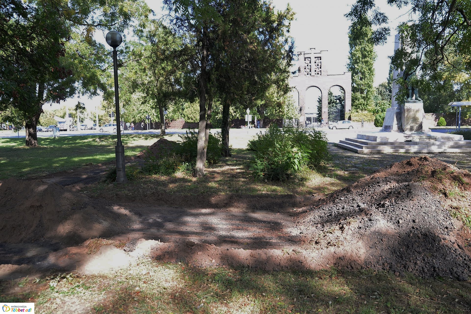 Pazonyi tér felújítás_2018.10.04.