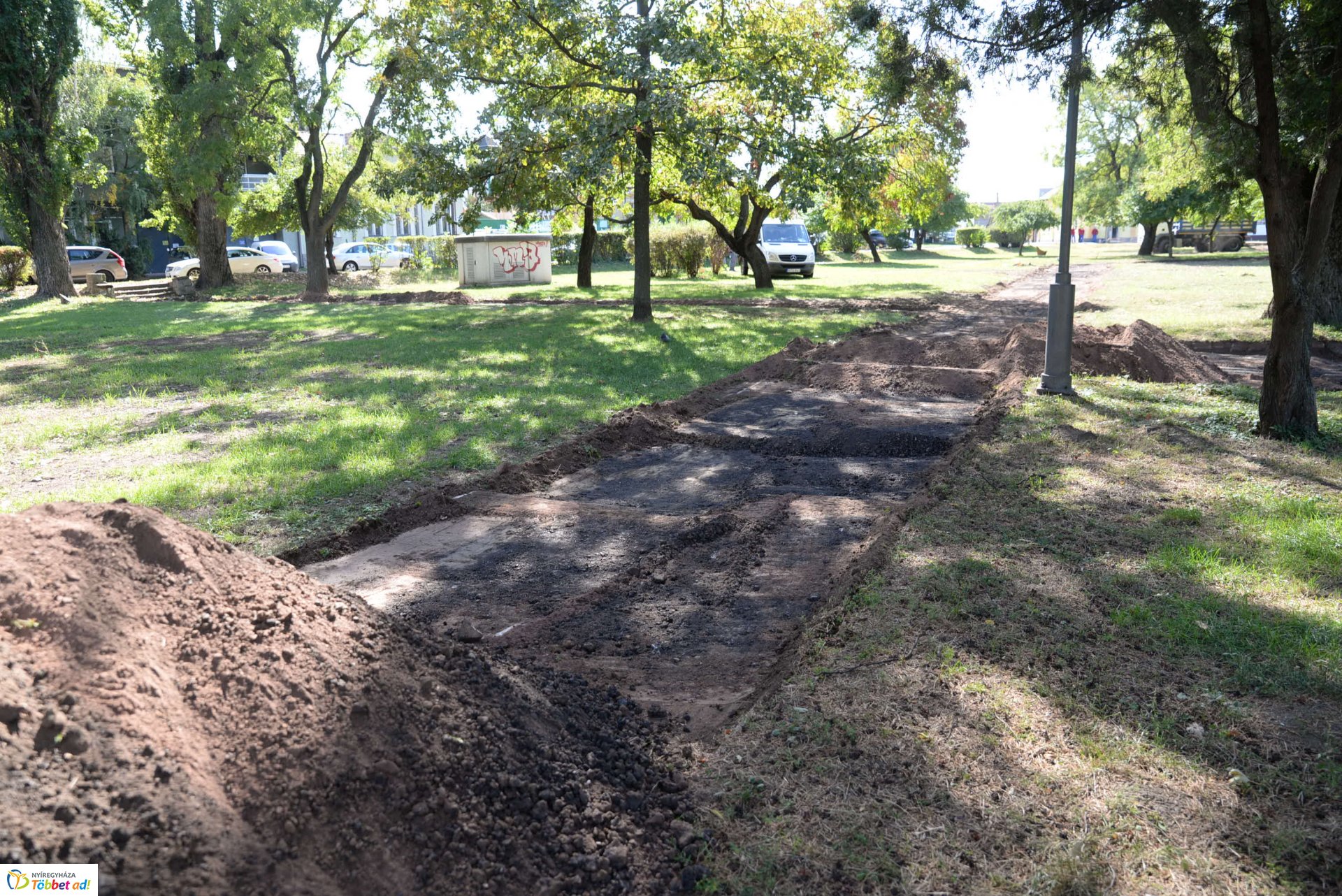 Pazonyi tér felújítás_2018.10.04.