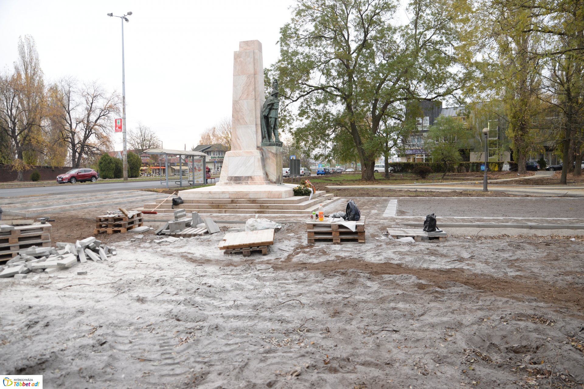 Pazonyi tér felújítás_2018.11.19.