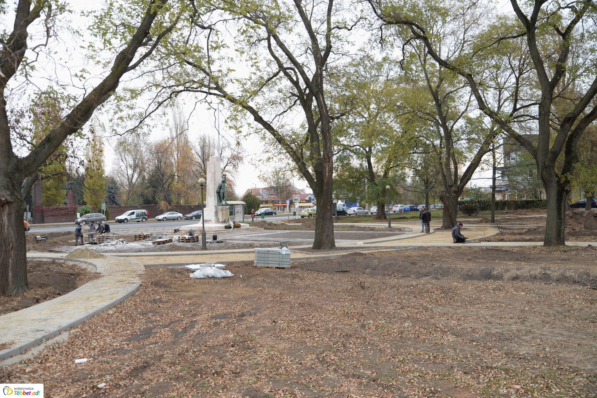 Pazonyi tér felújítás_2018.11.19.