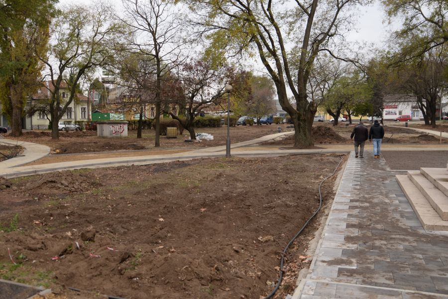 Pazonyi tér felújítás_2018.11.19.