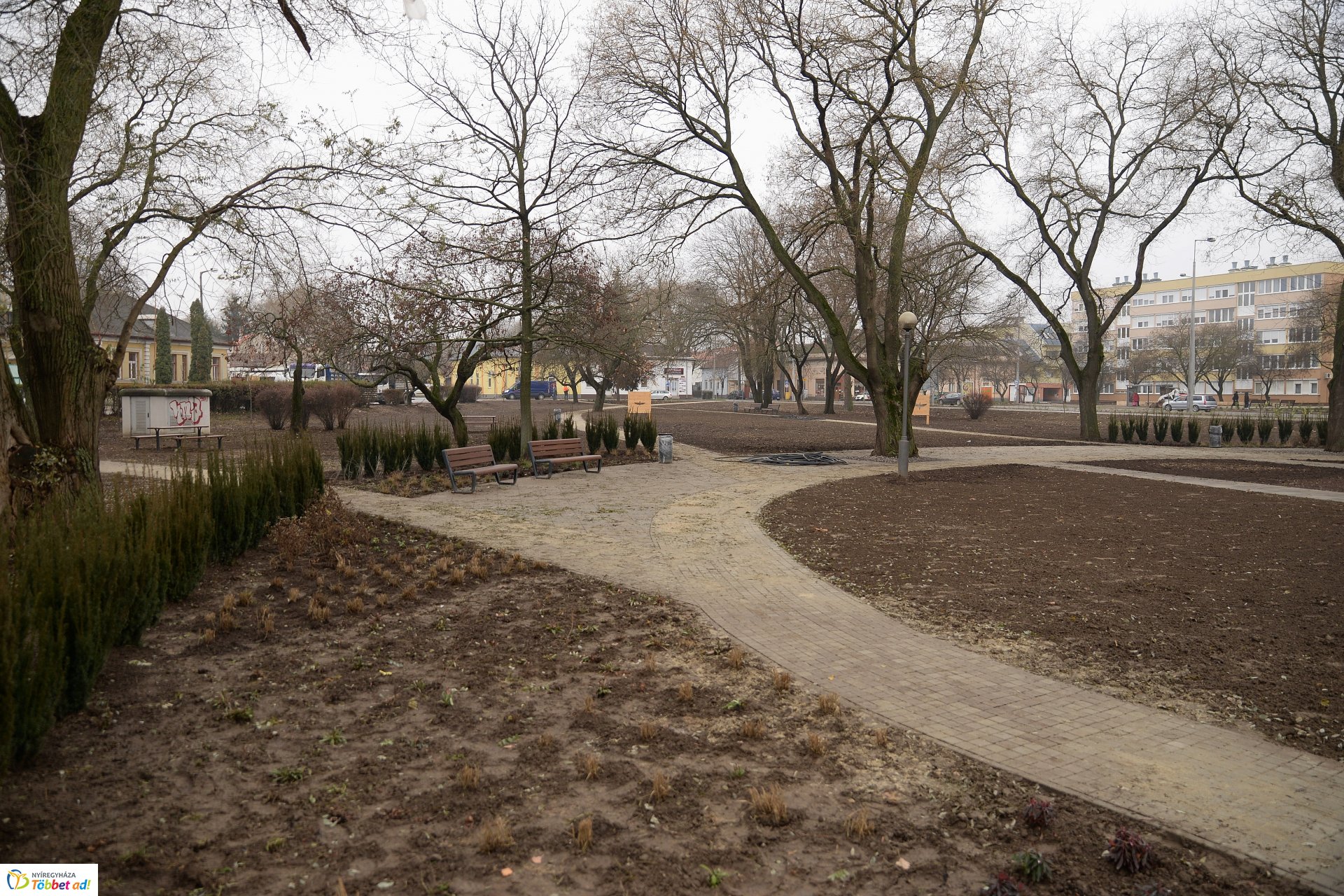 Pazonyi tér felújítás_2018.12.10.