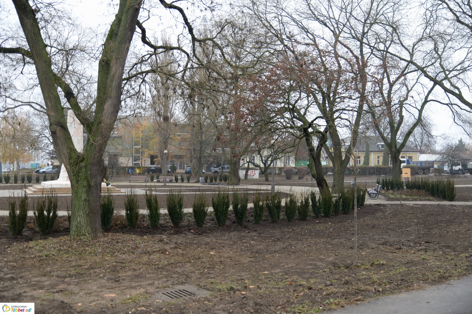 Pazonyi tér felújítás_2018.12.10.