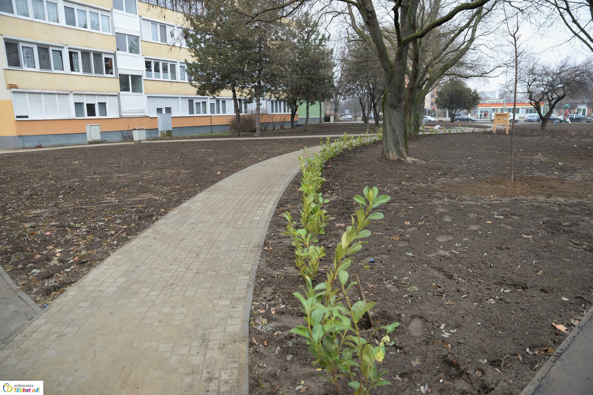 Pazonyi tér felújítás_2018.12.10.