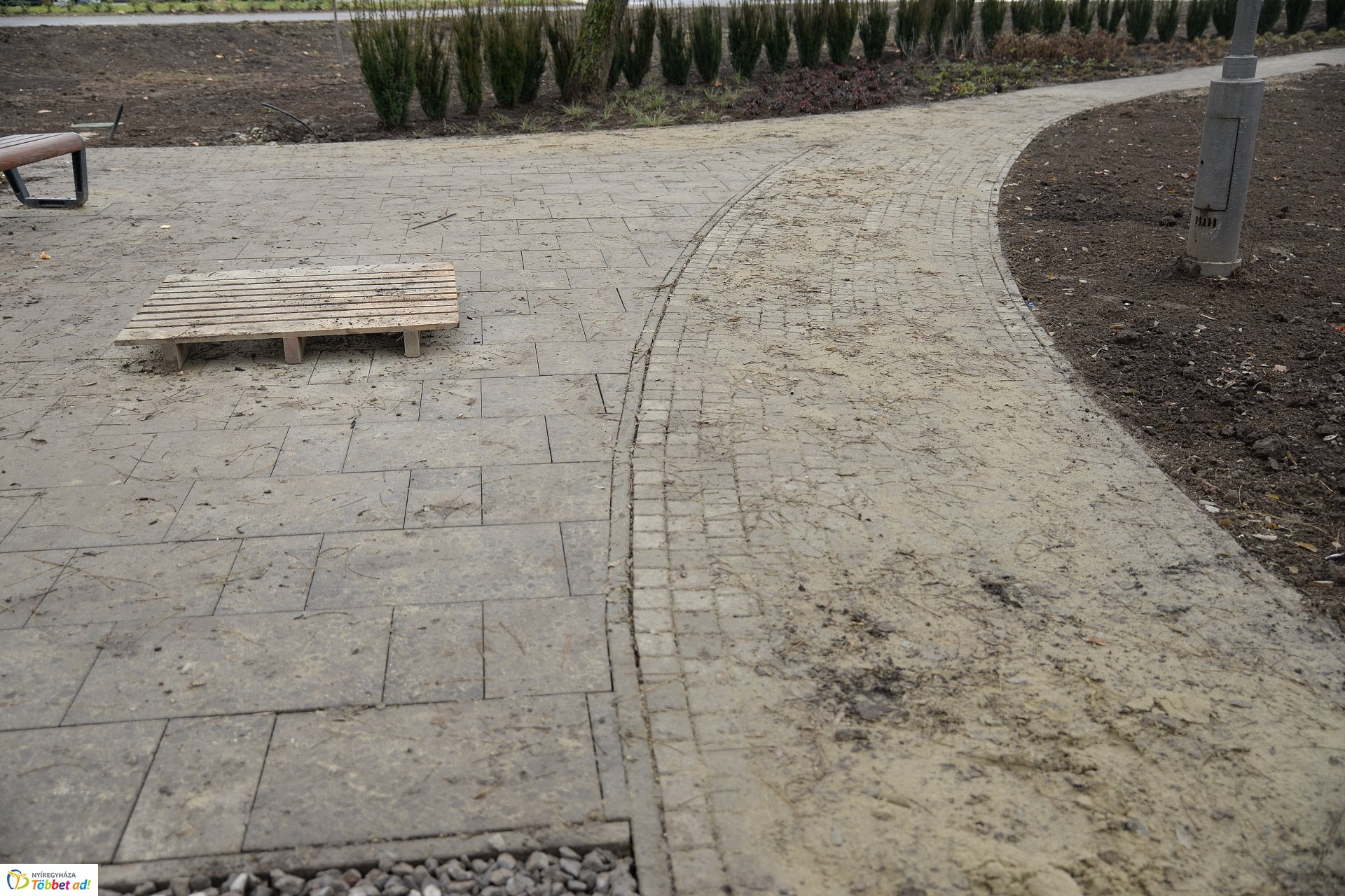 Pazonyi tér felújítás_2018.12.10.