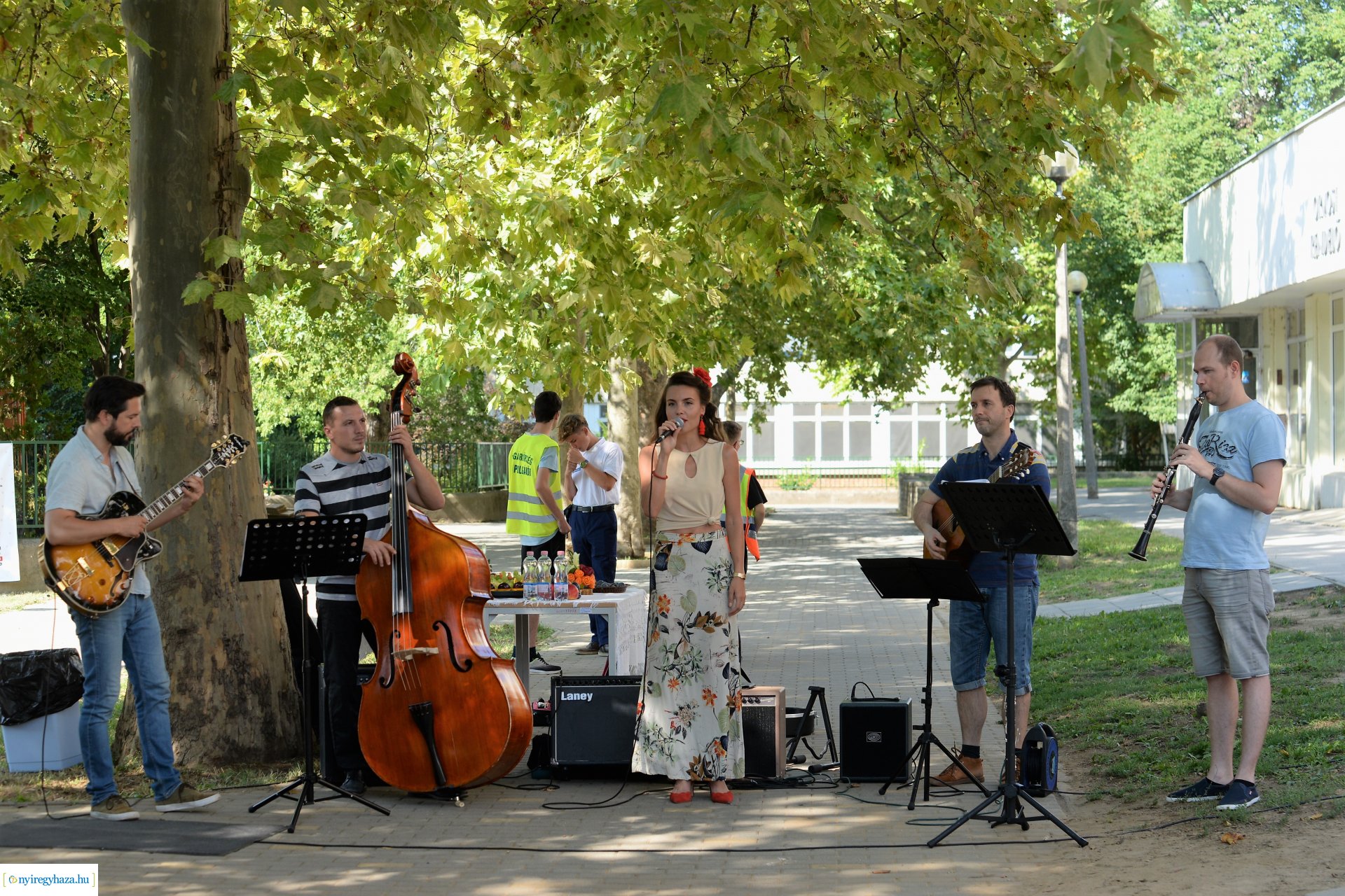 Péntek délután koncerttel, sportprogrammal kezdődött a Jósavárosi Napok