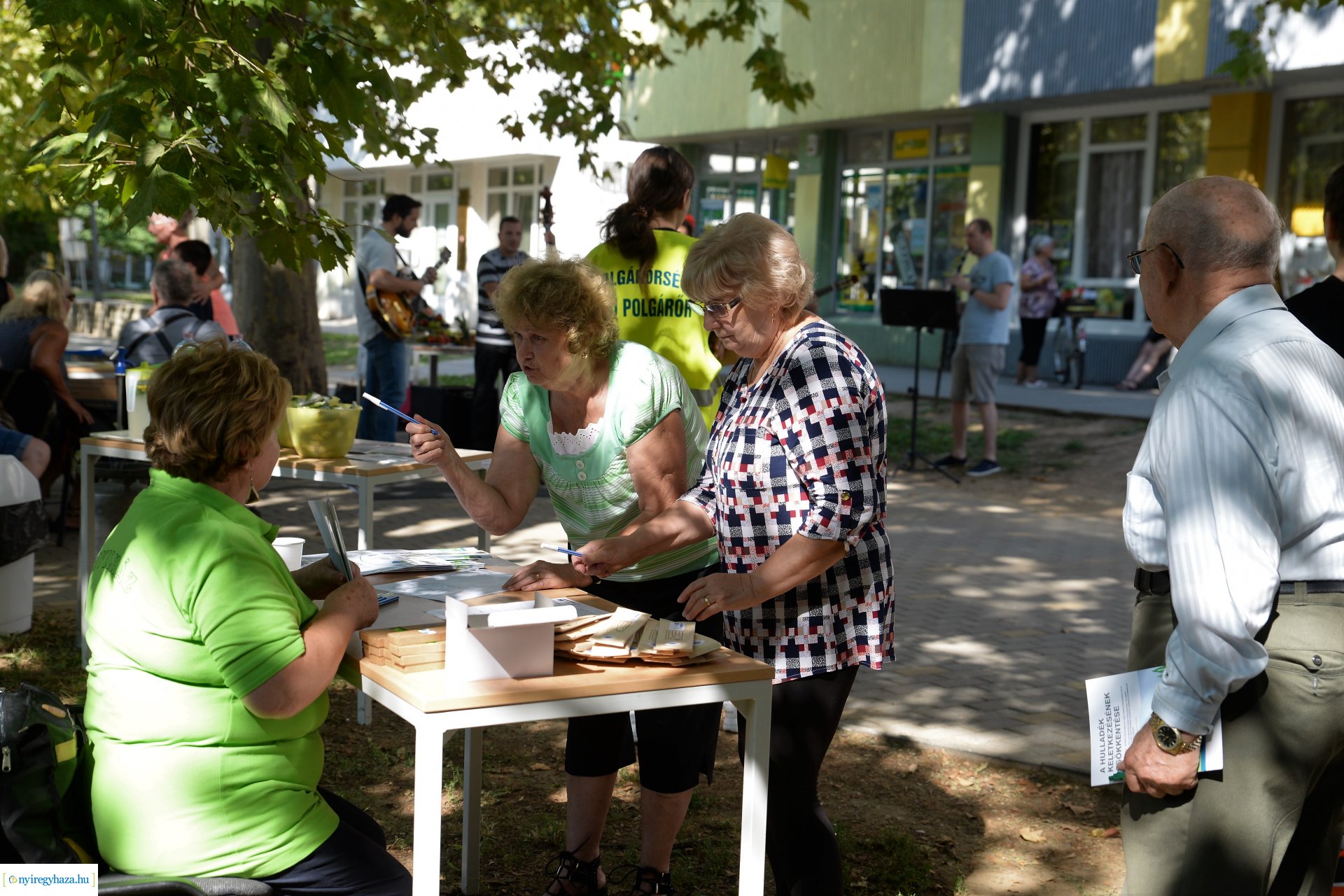 Péntek délután koncerttel, sportprogrammal kezdődött a Jósavárosi Napok