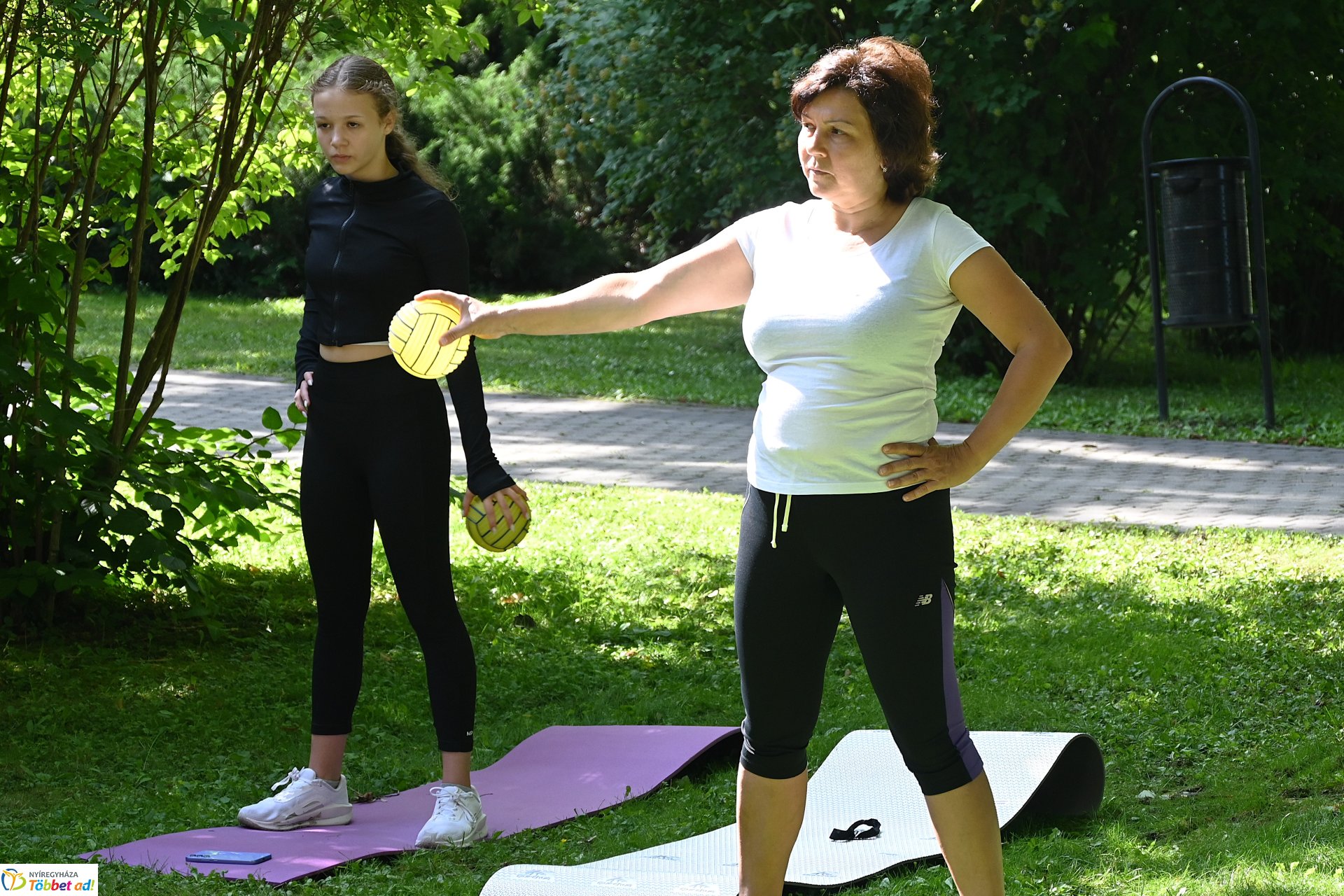 Pénteki pilates Sóstón, mely mindenki számára ingyenesen  vehető igénybe