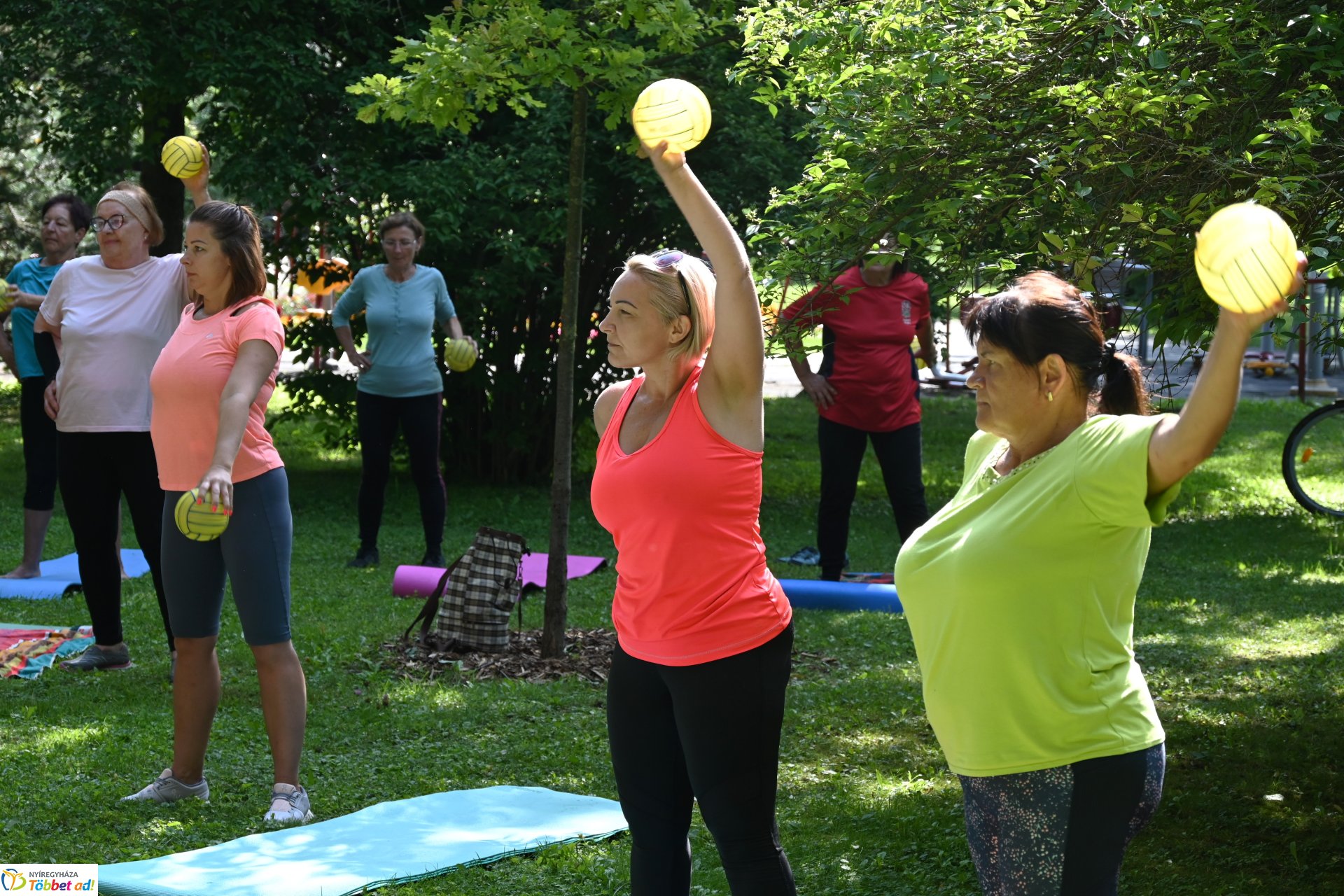 Pénteki pilates Sóstón, mely mindenki számára ingyenesen  vehető igénybe