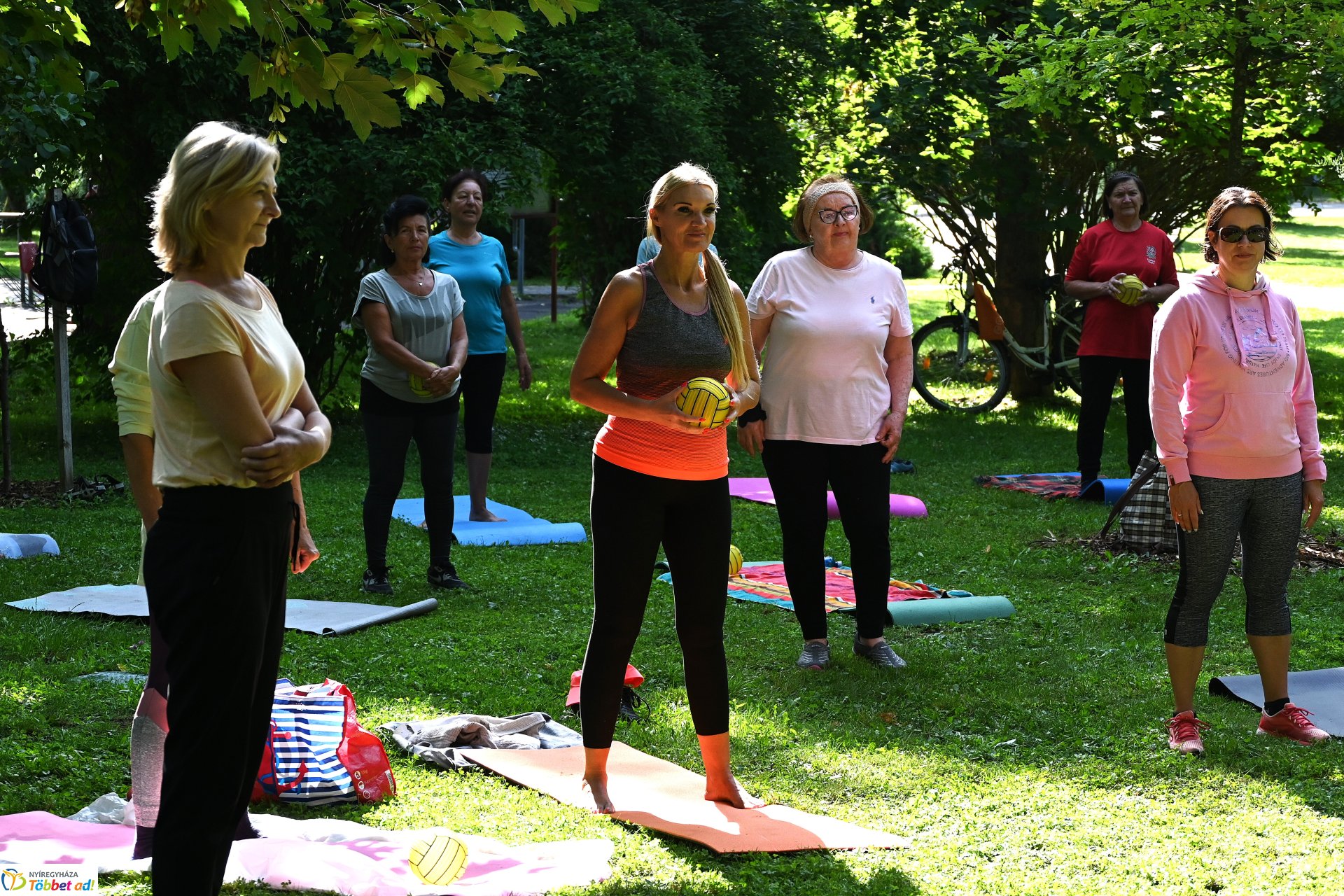 Pénteki pilates Sóstón, mely mindenki számára ingyenesen  vehető igénybe