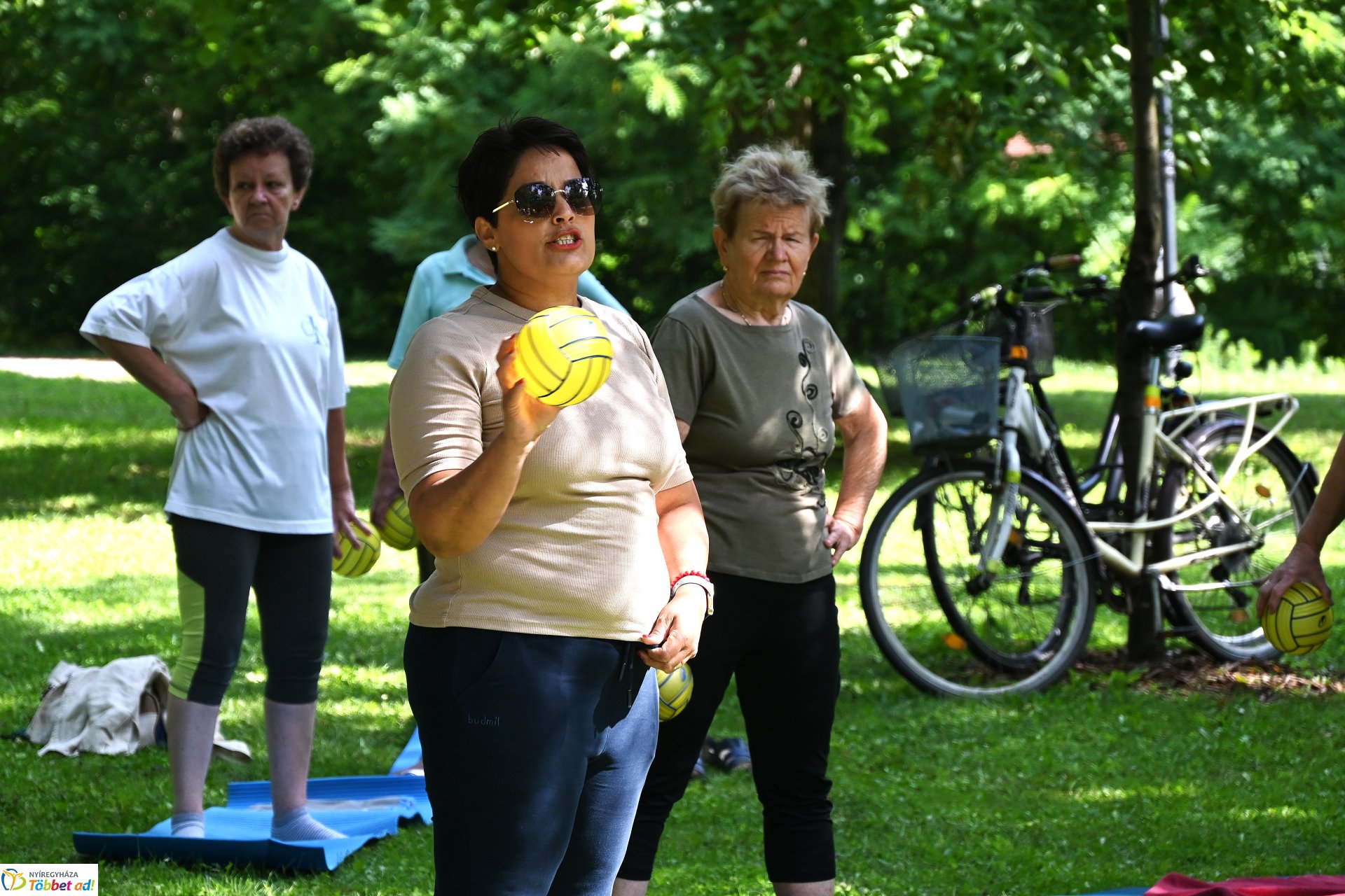 Pénteki pilates Sóstón, mely mindenki számára ingyenesen  vehető igénybe