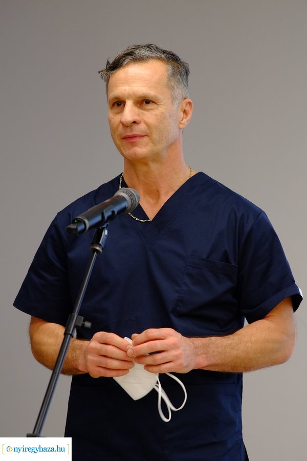 Petefészekrák 2022 konferencia a kórházban