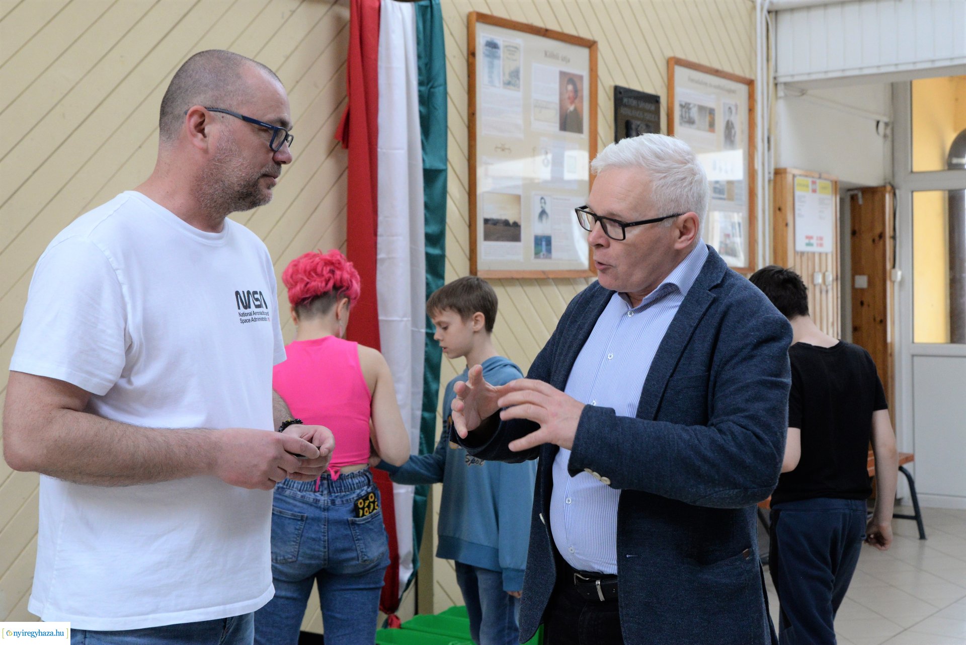 Petőfi mozaik készült legóból