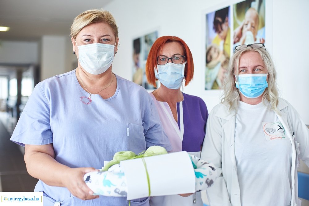 Plüss kommandó a Jósa András Oktatókórházban