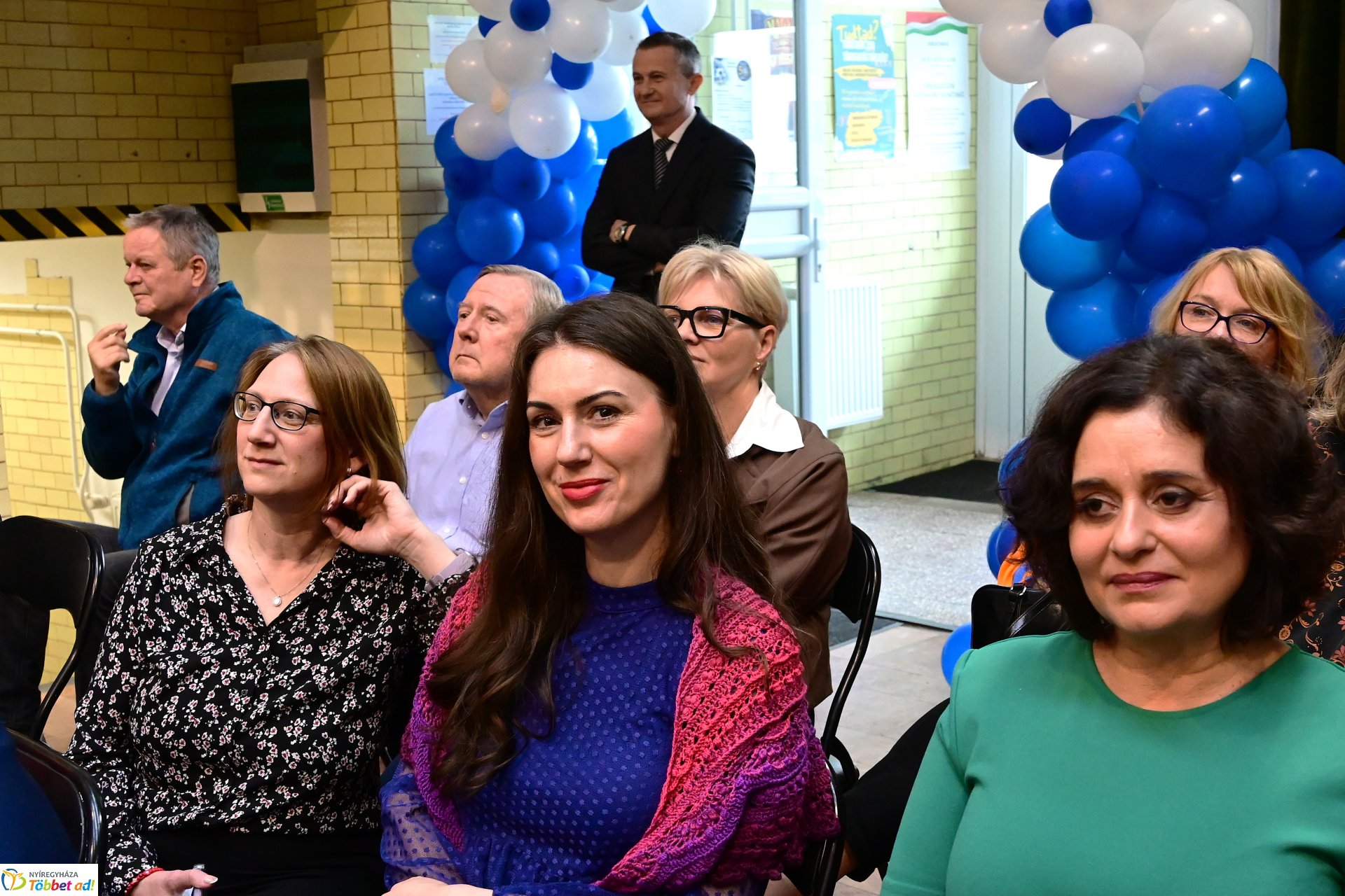 Pódiumbeszélgetés a  Nyíregyházi Vasvári Pál Gimnázium 50 éves testnevelési tagozatának ünnepségén